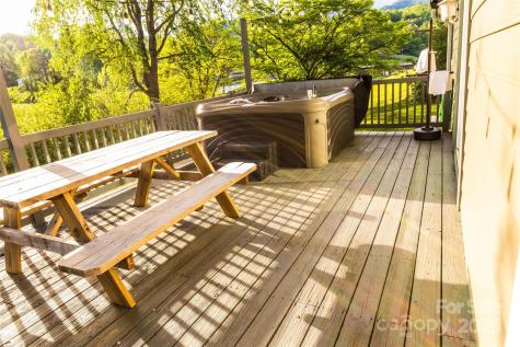 540 Toot Hollow Road Bryson City NC 28713