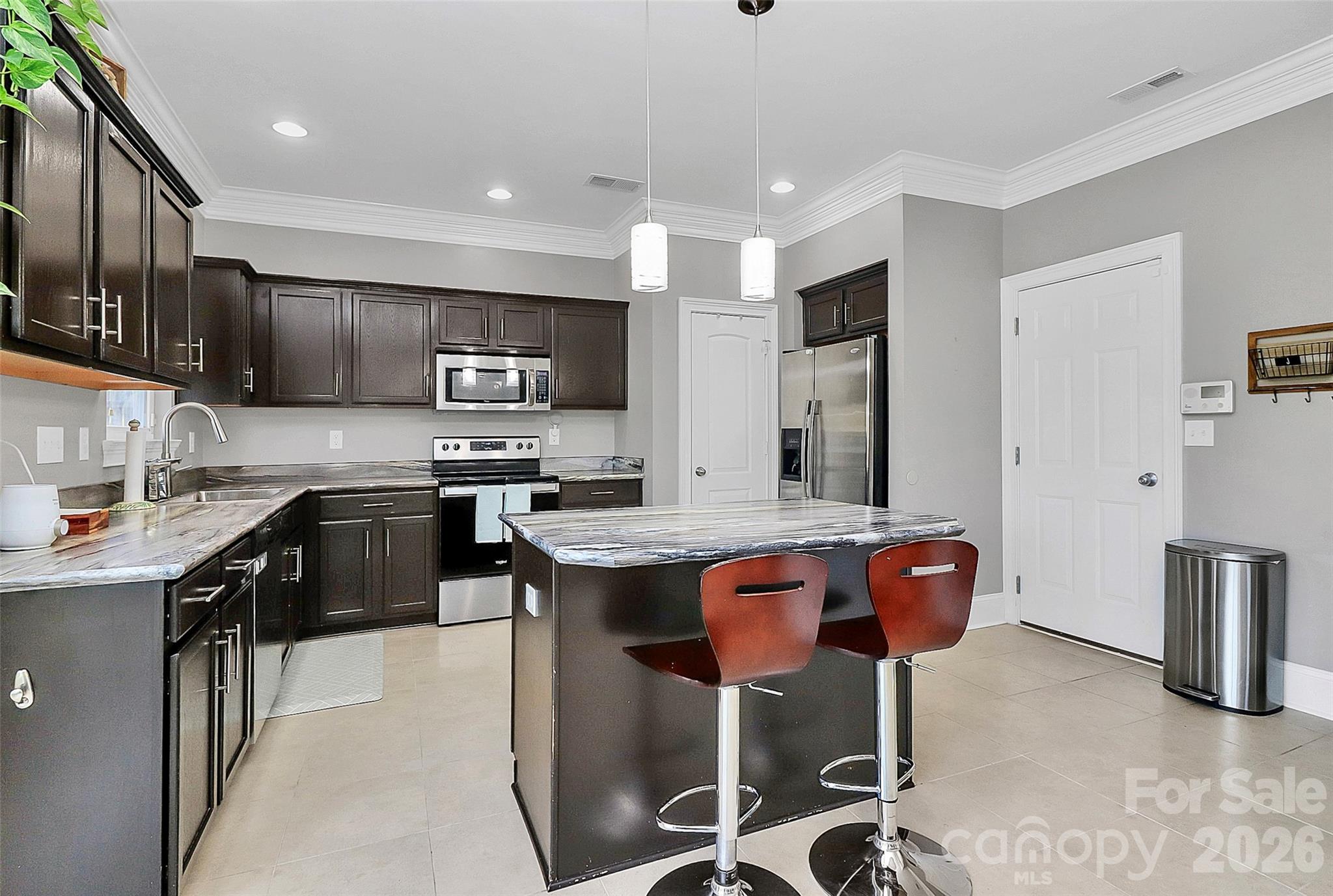 7923 Mossycup Drive Charlotte NC 28215