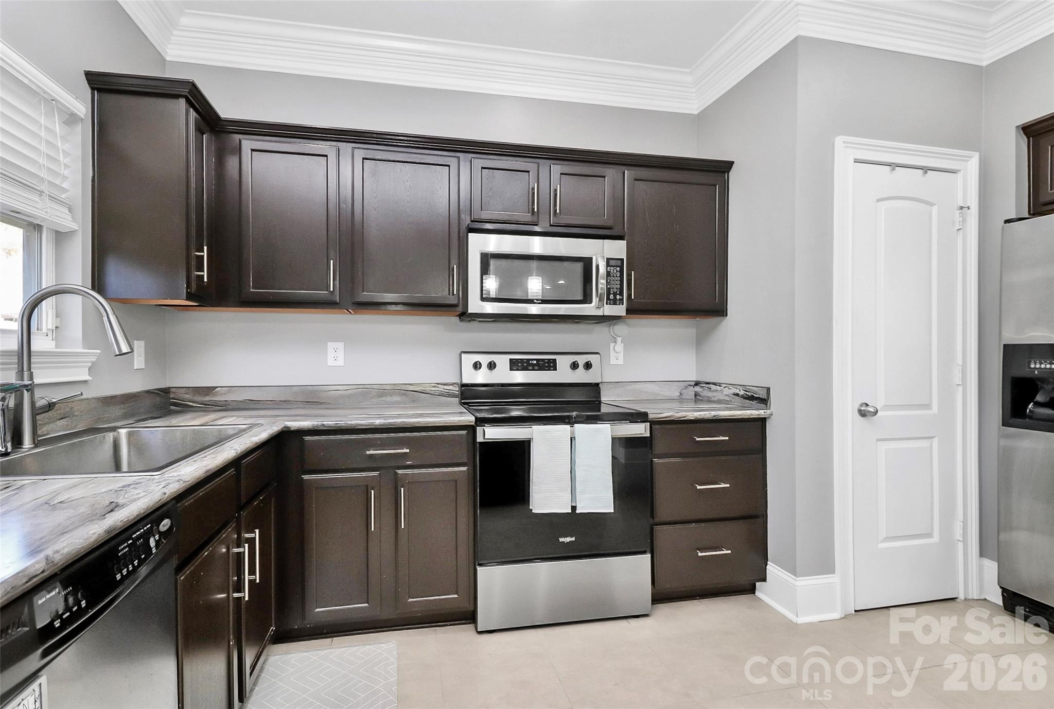 7923 Mossycup Drive Charlotte NC 28215