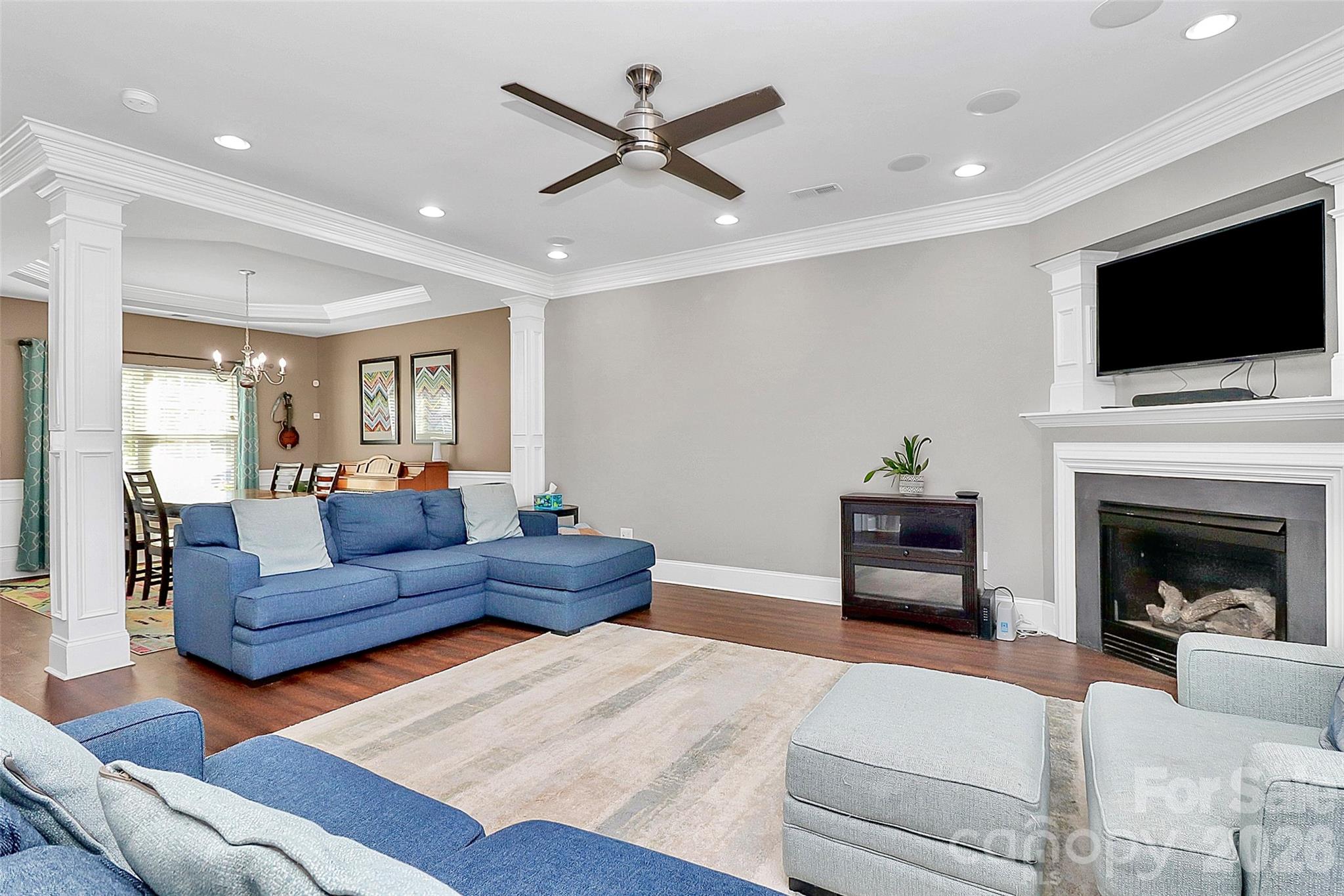 7923 Mossycup Drive Charlotte NC 28215