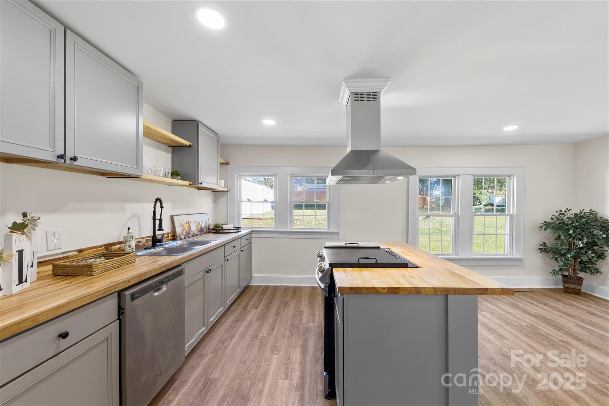 601 N 12th Street Bessemer City NC 28016