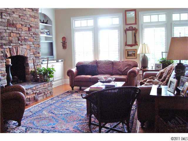 5132 Fairlawn Crescent Court Charlotte NC 28226
