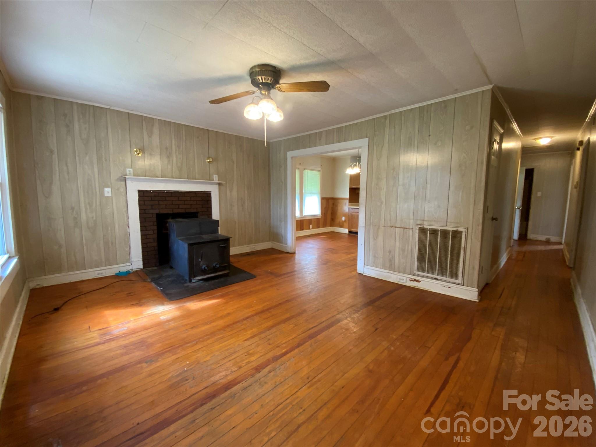 705 E Main Street Cleveland NC 27013