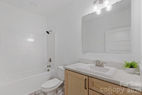 139 Mullinax Drive Hendersonville NC 28792