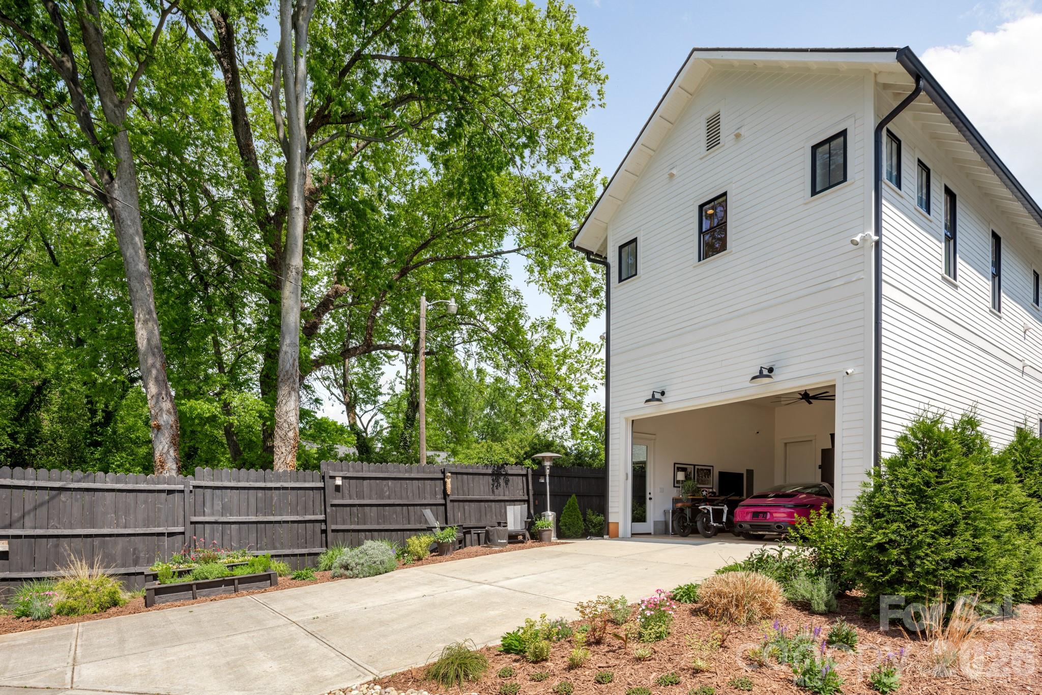 313 Solomon Street Charlotte NC 28216