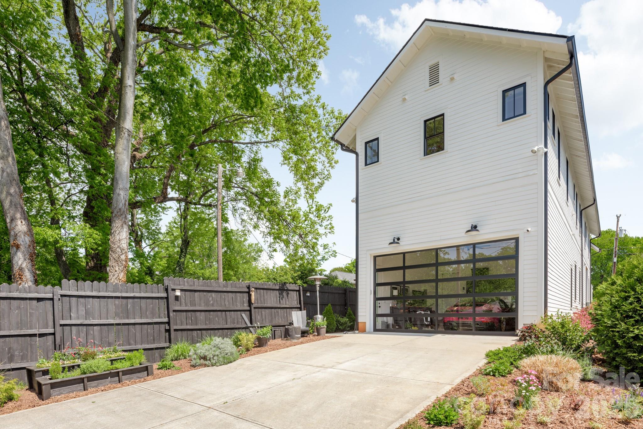313 Solomon Street Charlotte NC 28216