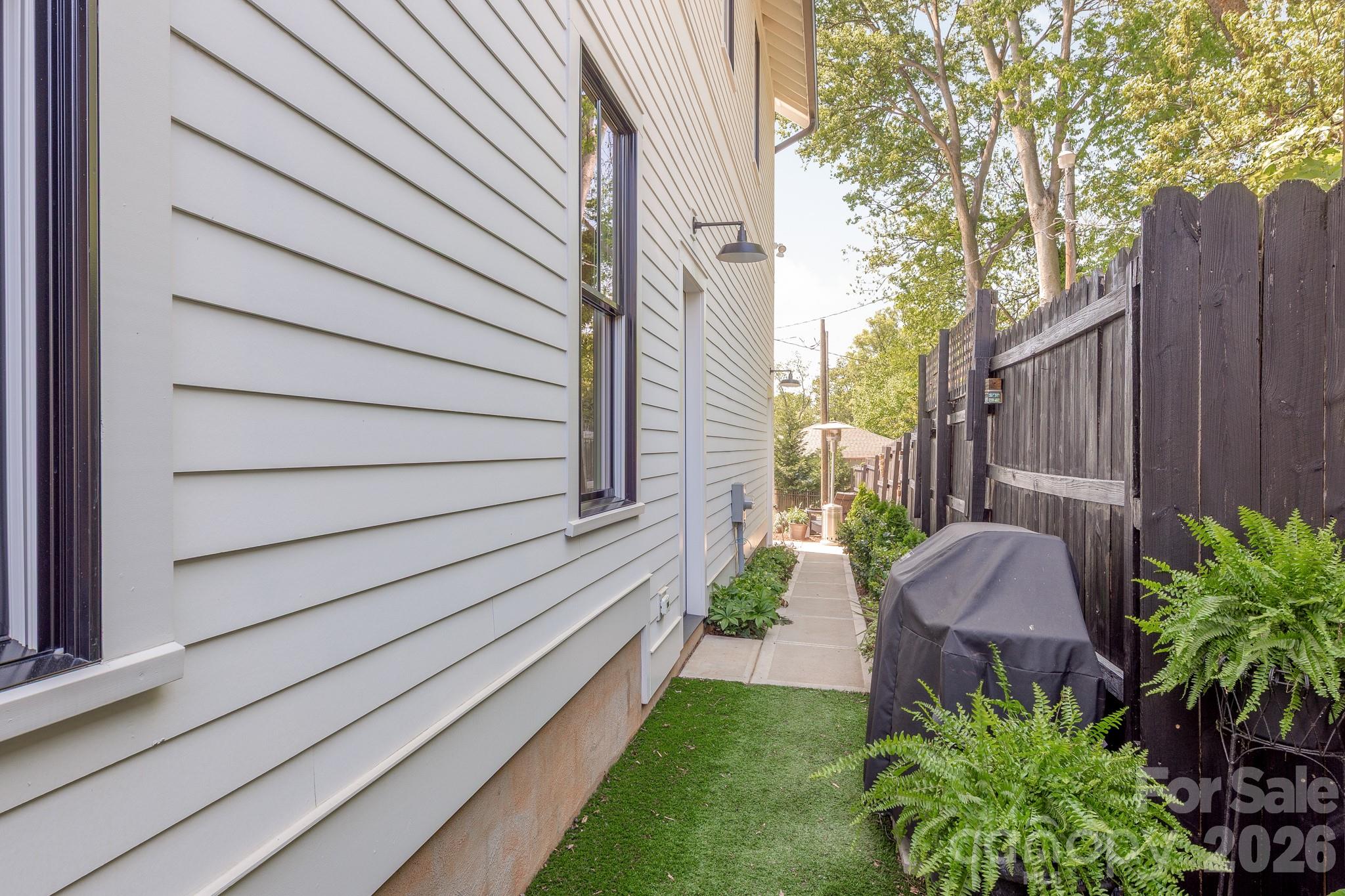 313 Solomon Street Charlotte NC 28216