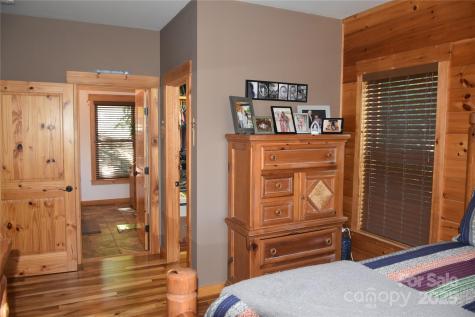 80 Grandview Loop Nebo NC 28761