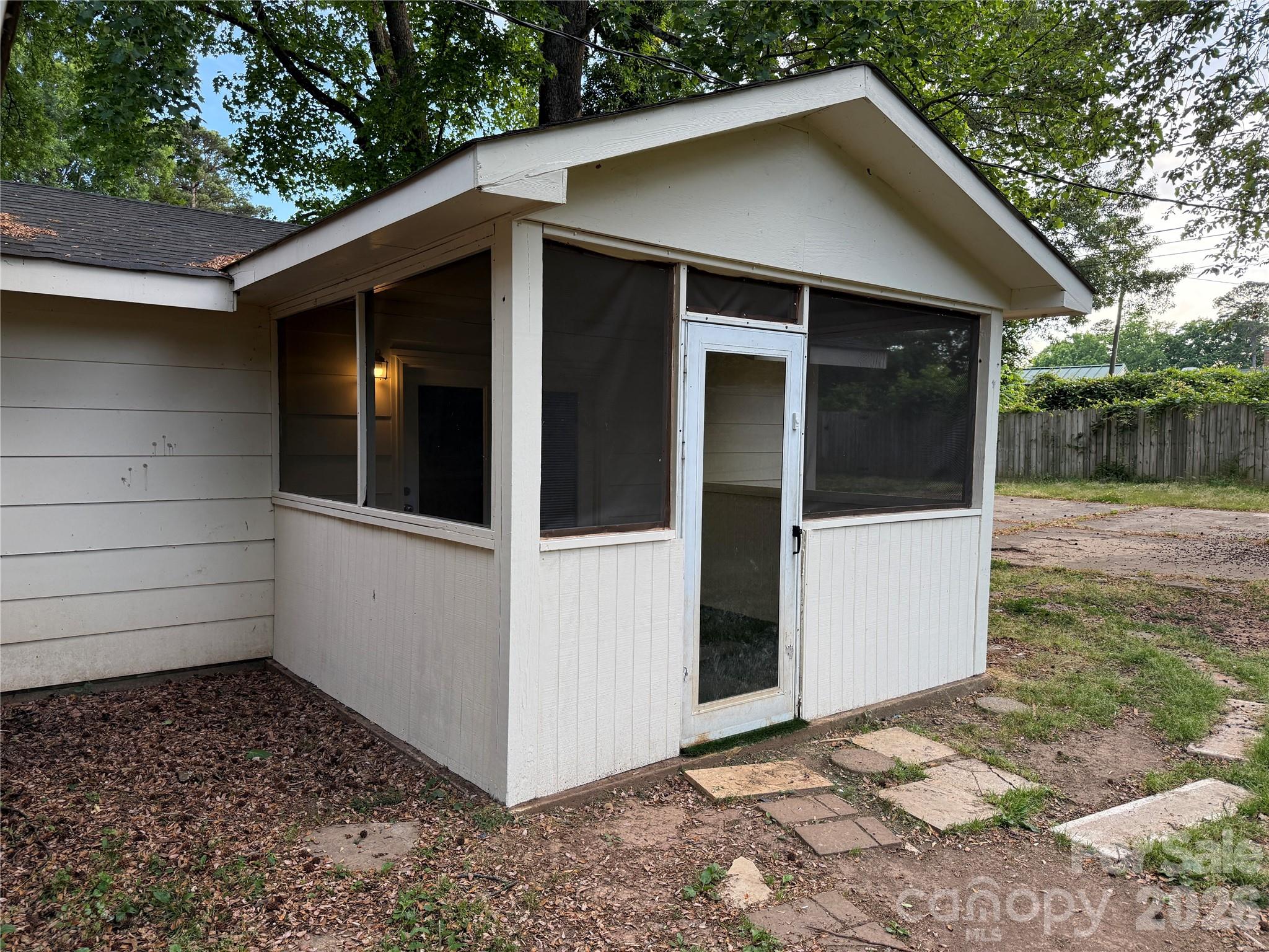 749 Edgerton Drive Charlotte NC 28213