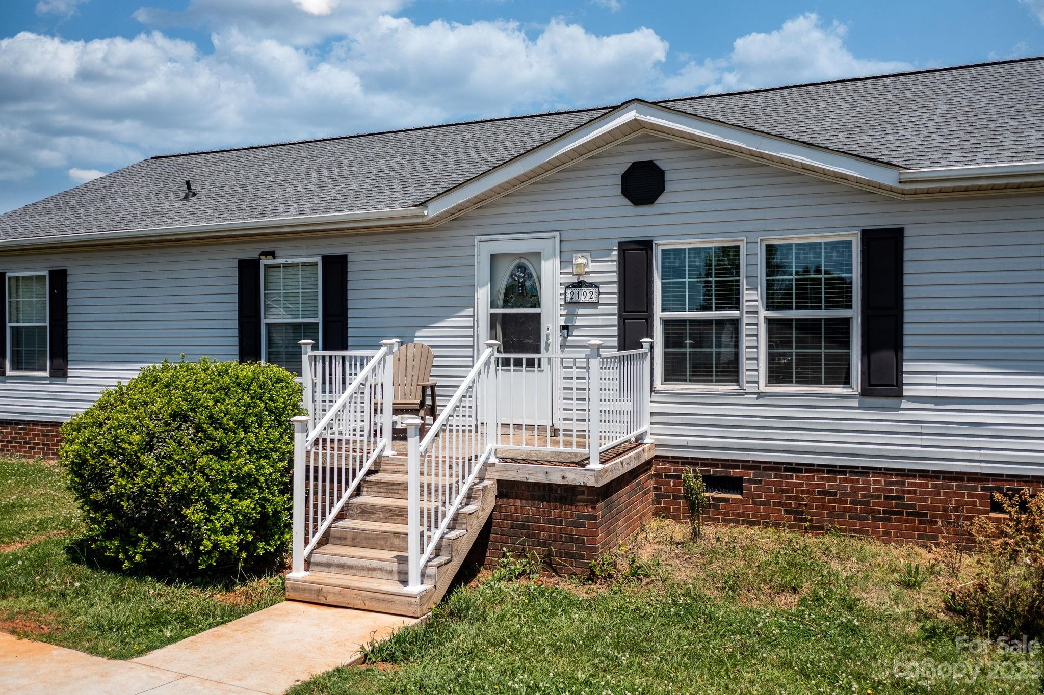 2192 Quarter Crest Drive Newton NC 28658