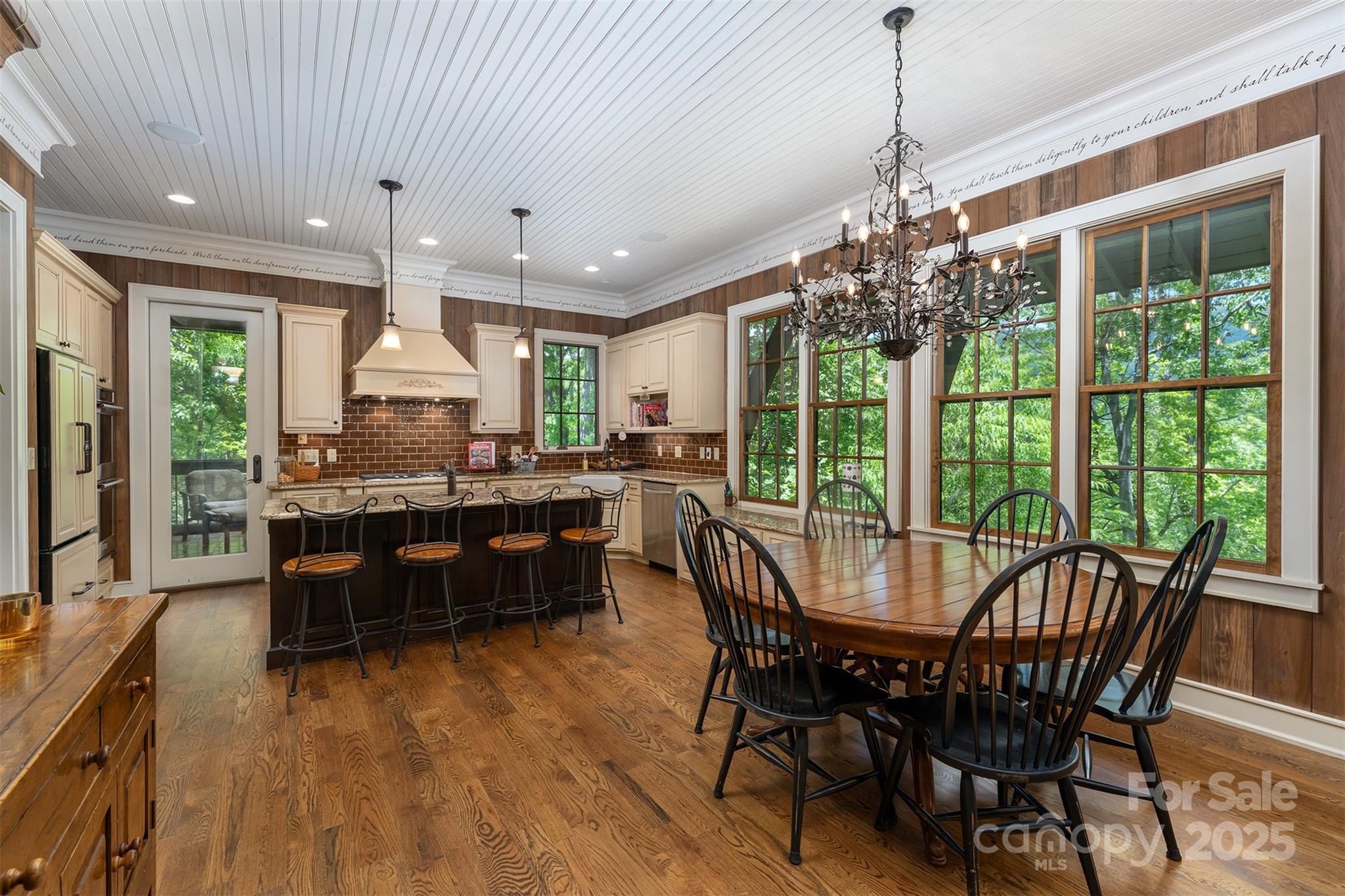 285 Chapman Road Montreat NC 28757