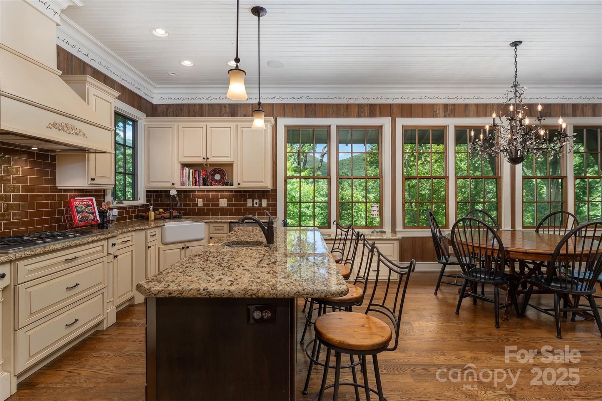 285 Chapman Road Montreat NC 28757