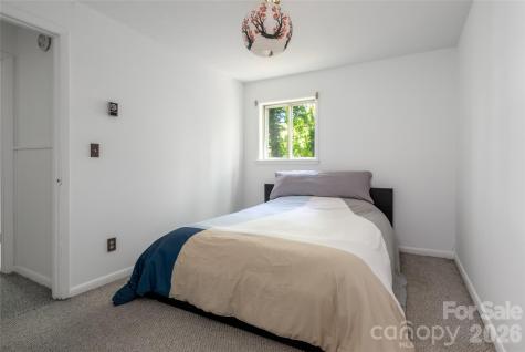 1 Beaverdam Knoll Road Asheville NC 28804