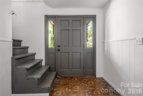 1 Beaverdam Knoll Road Asheville NC 28804