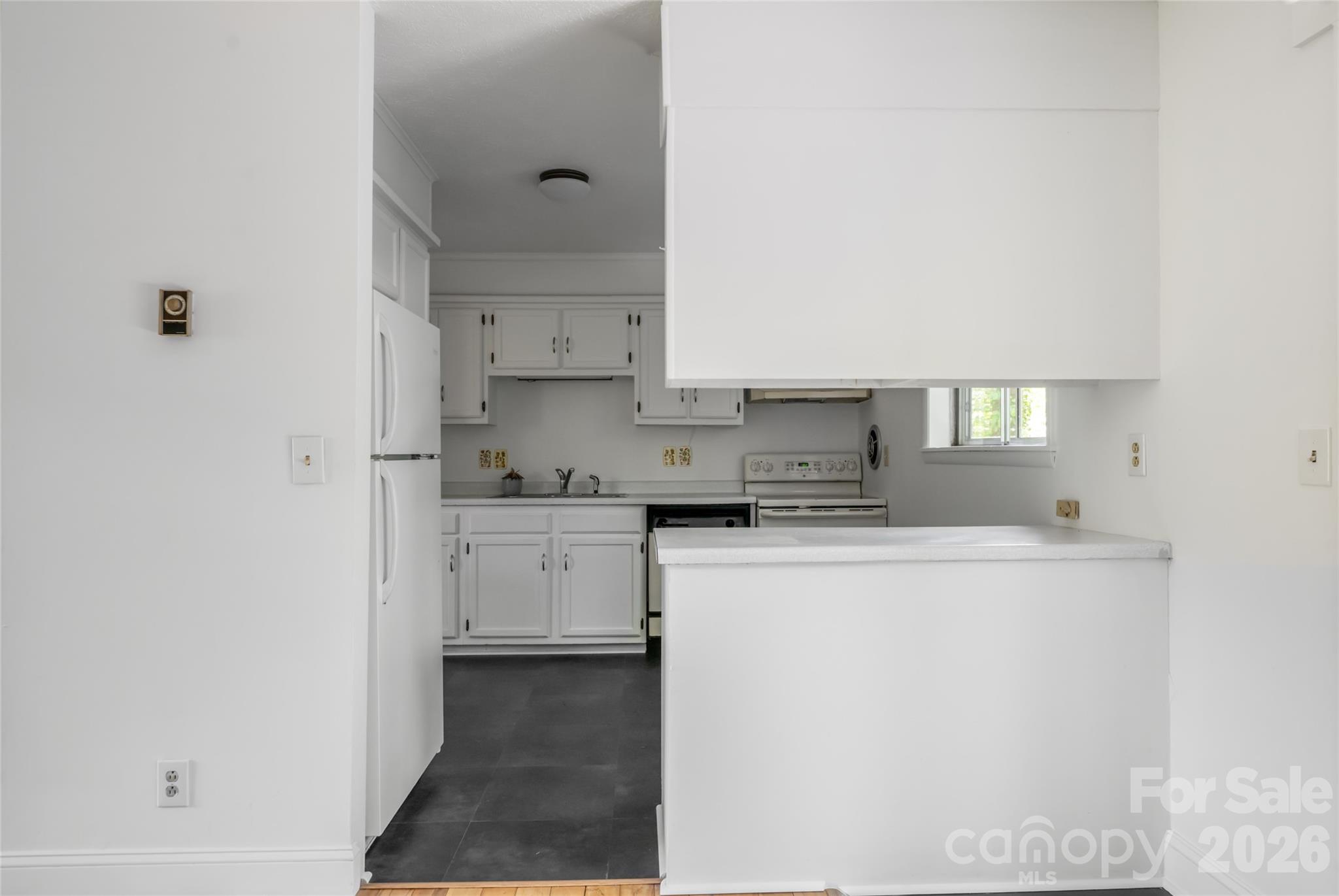 1 Beaverdam Knoll Road Asheville NC 28804