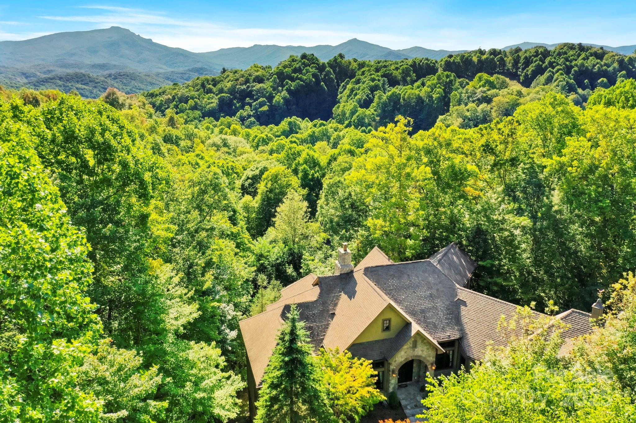 285 Wetherley Boone NC 28607