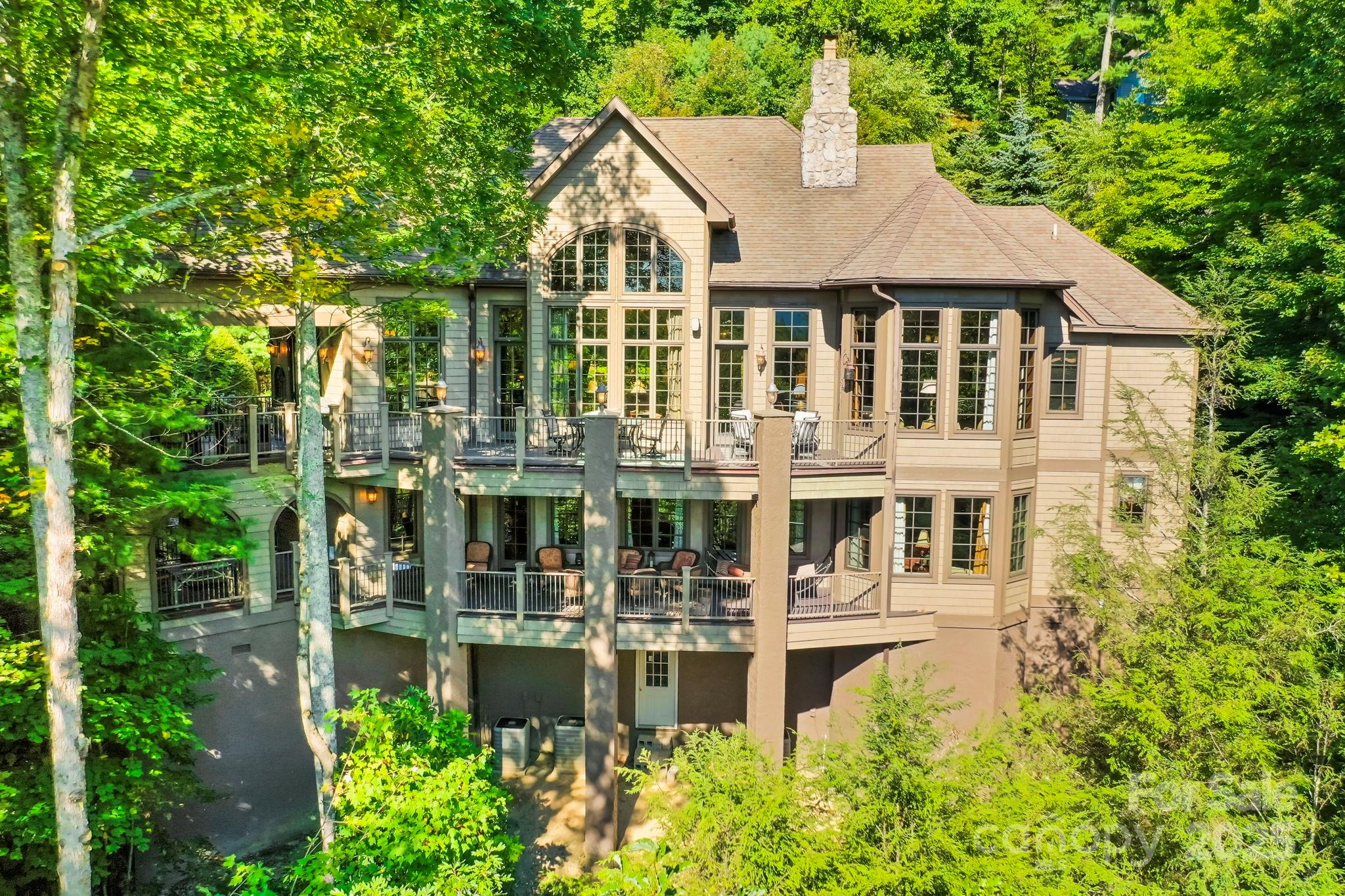 285 Wetherley Boone NC 28607