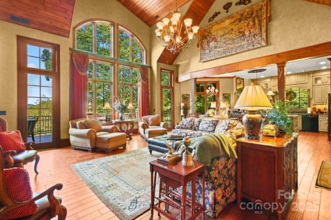 285 Wetherley Boone NC 28607