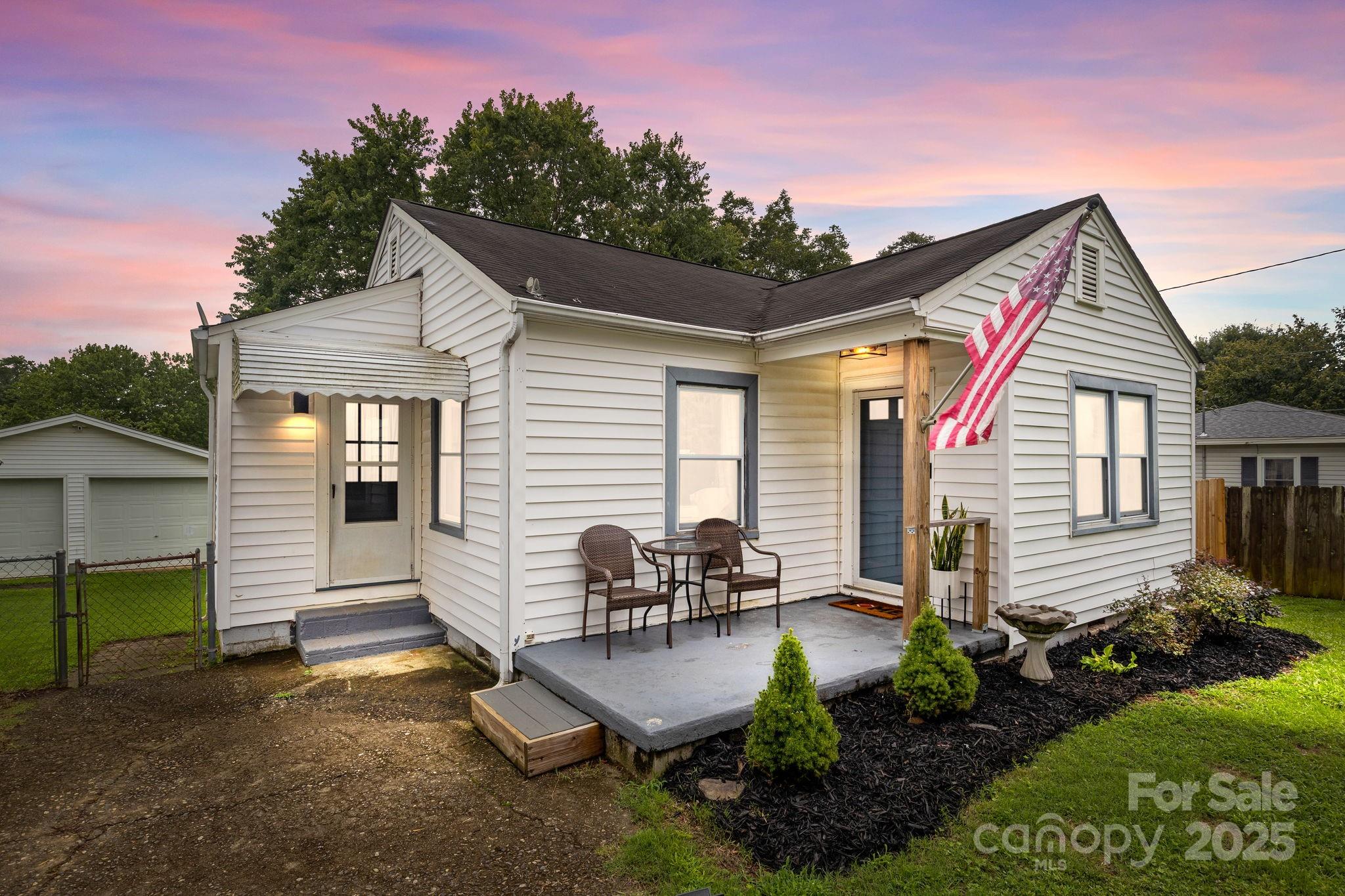 112 Abernathy Street Mount Holly NC 28120