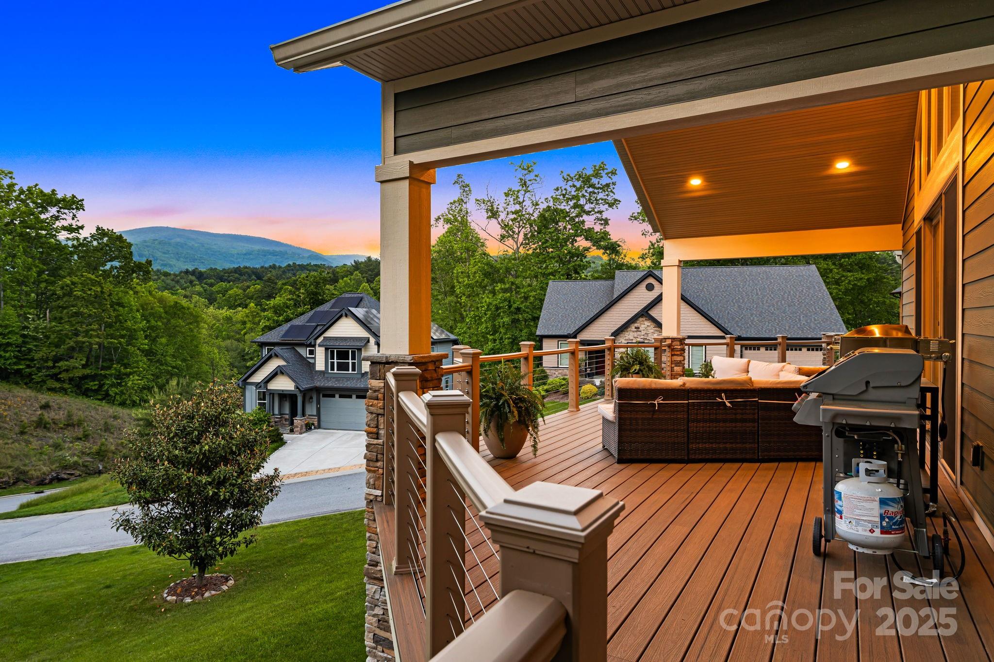 15 Ledgestone Drive Fairview NC 28730