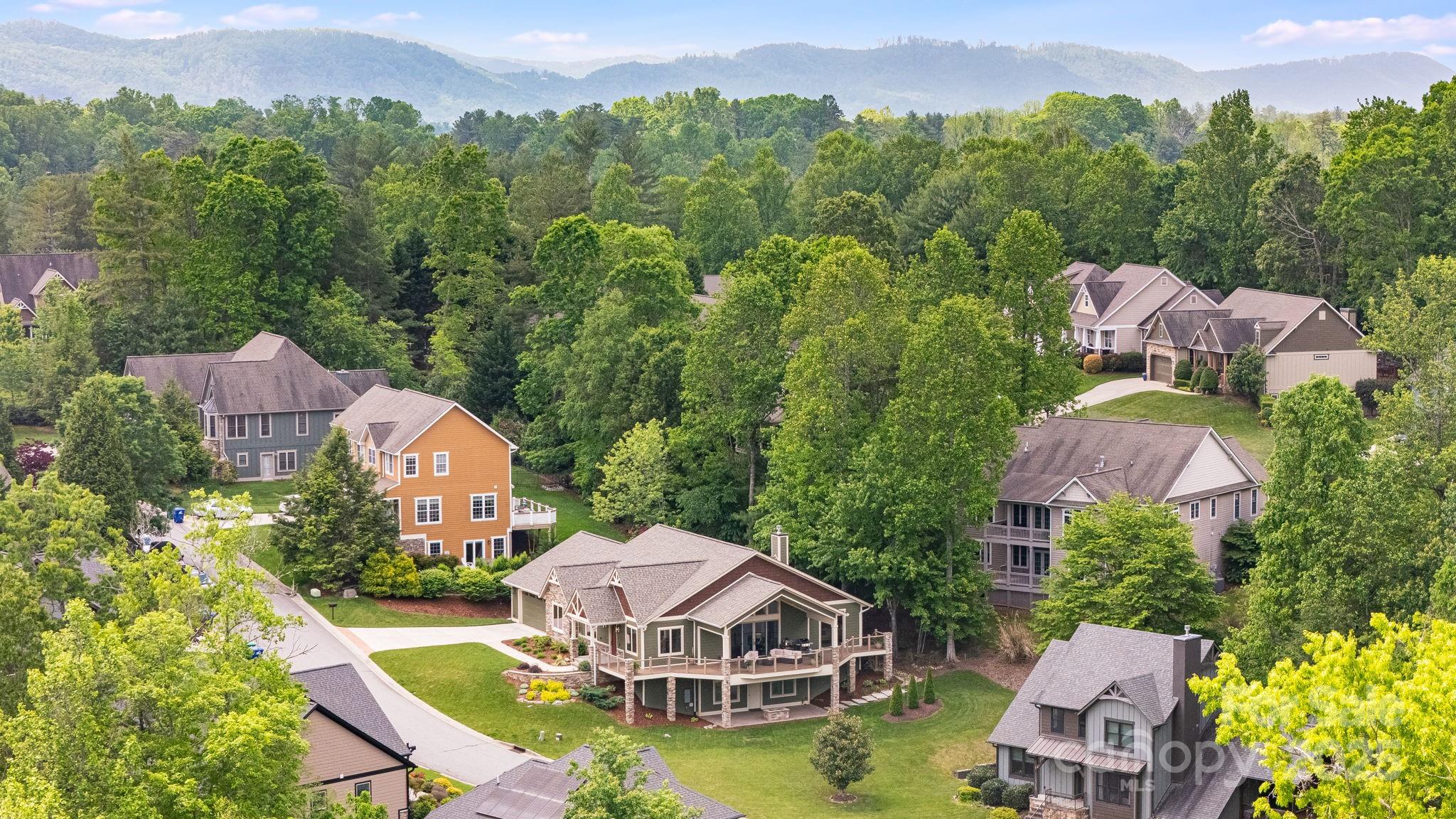 15 Ledgestone Drive Fairview NC 28730
