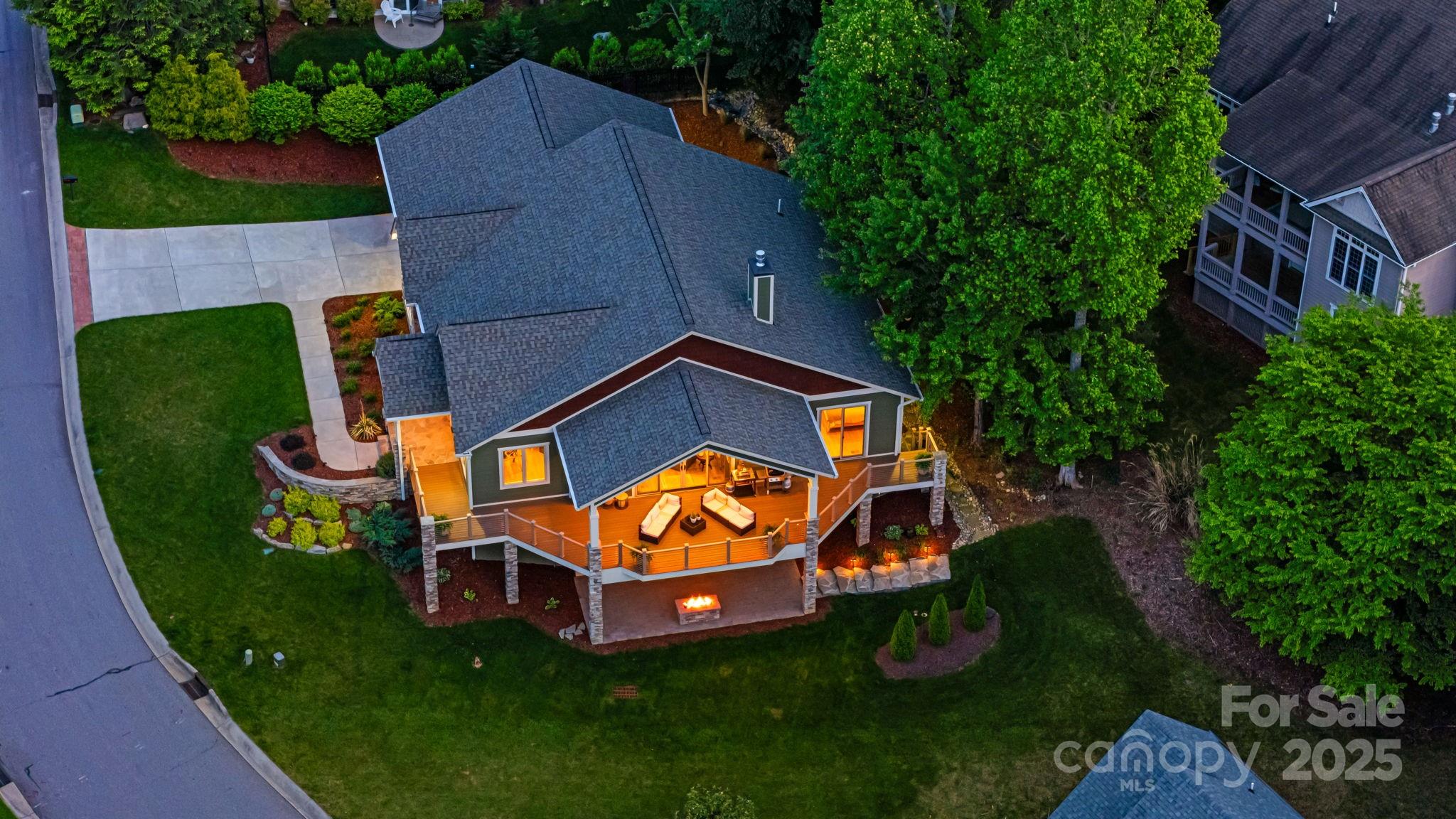 15 Ledgestone Drive Fairview NC 28730