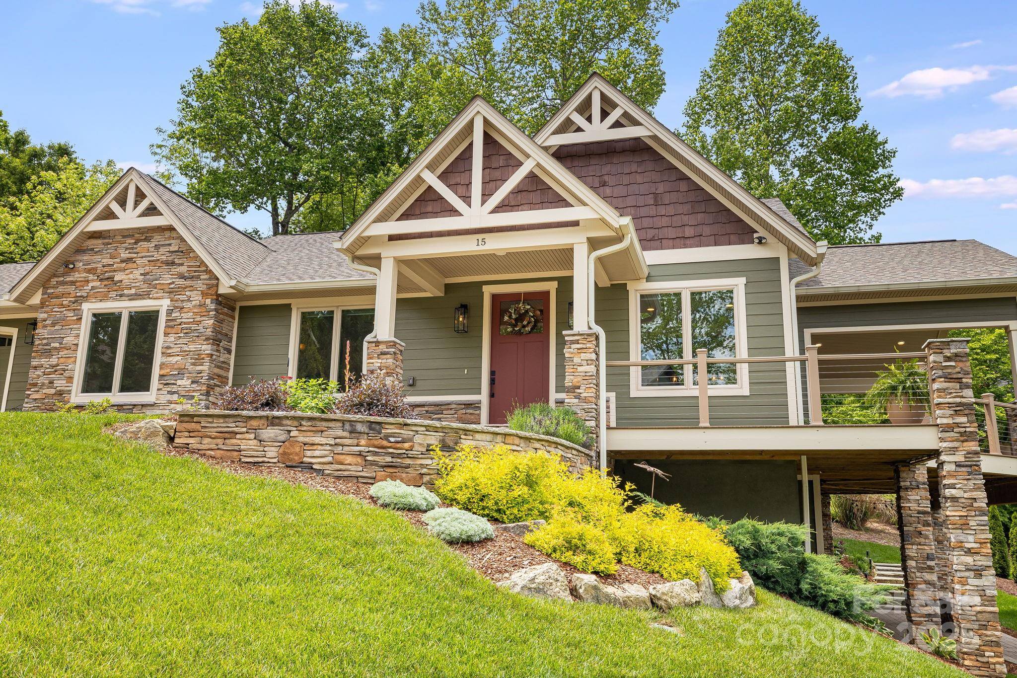 15 Ledgestone Drive Fairview NC 28730
