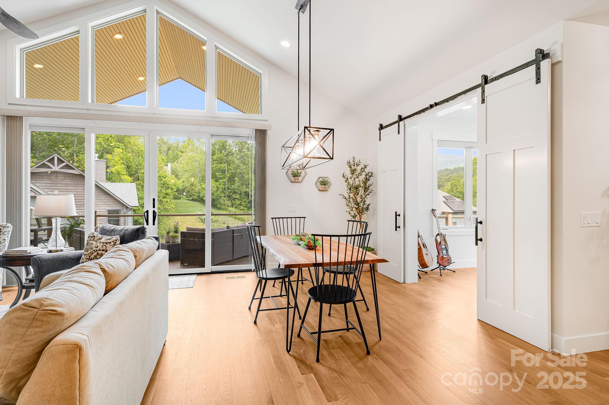 15 Ledgestone Drive Fairview NC 28730