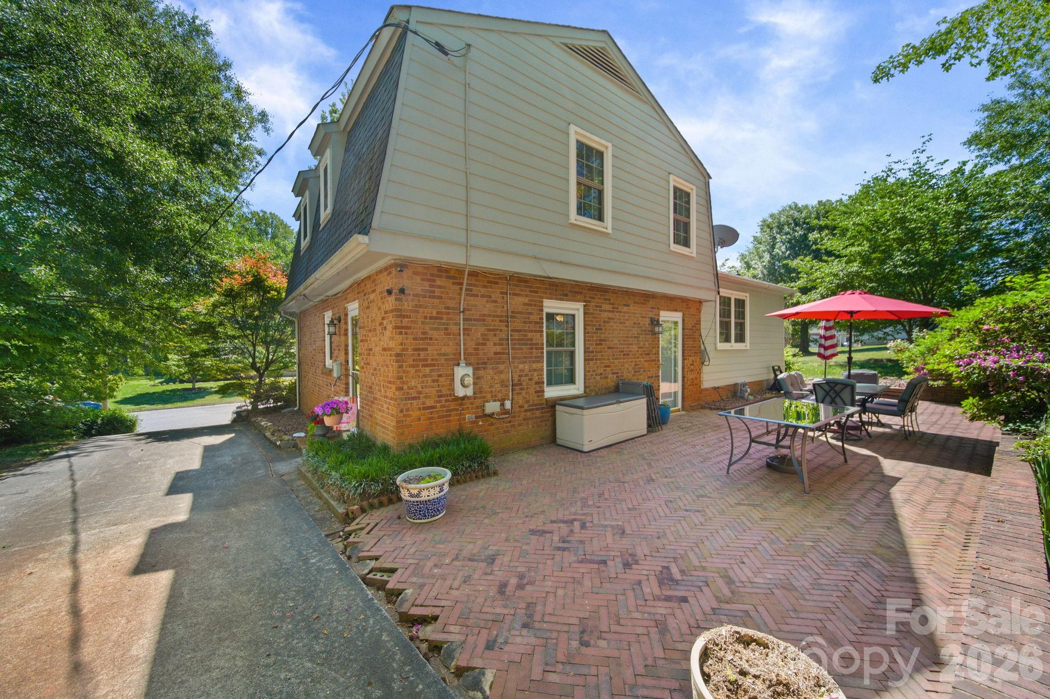 2165 Gaines Avenue Gastonia NC 28054