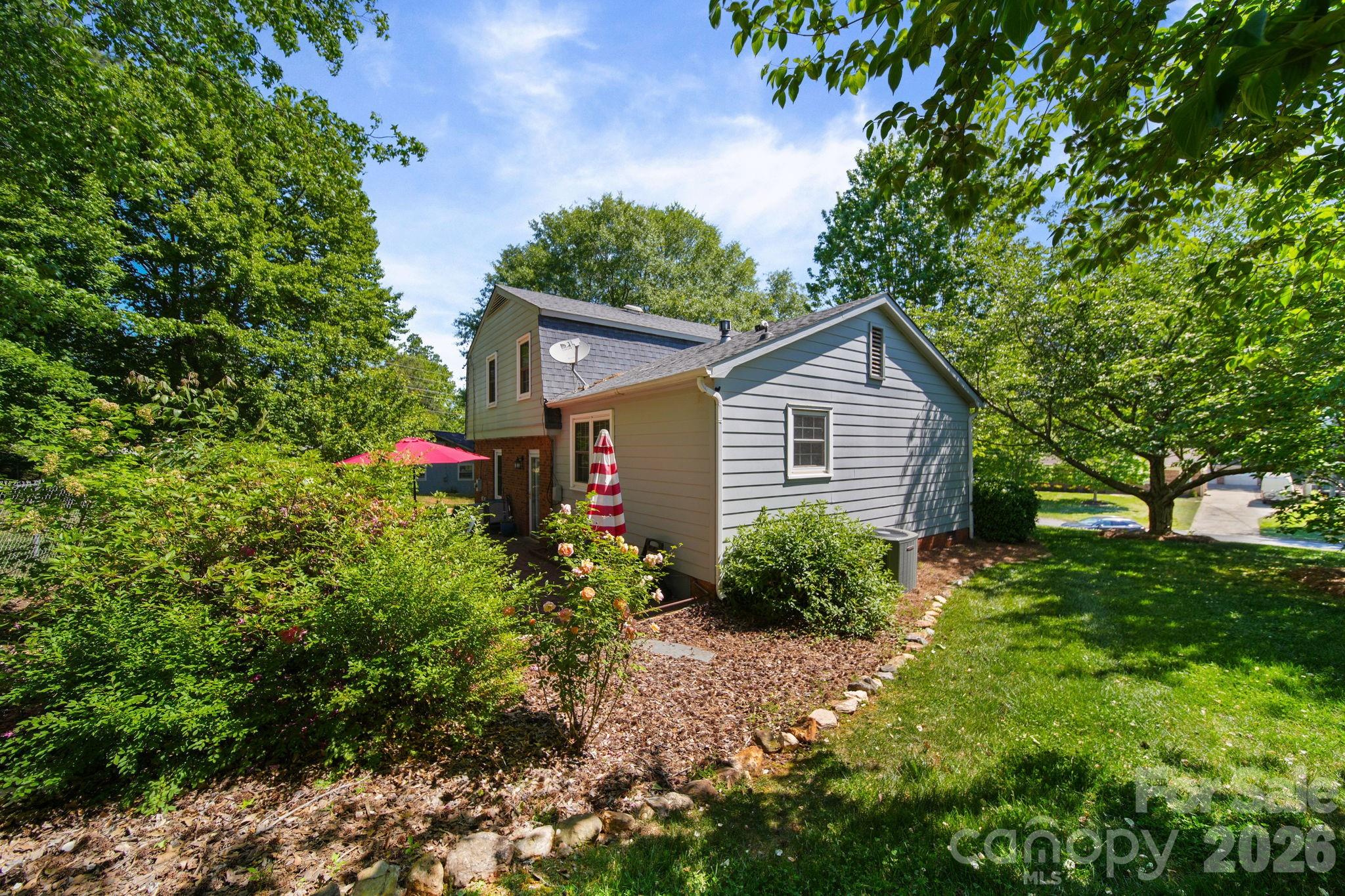 2165 Gaines Avenue Gastonia NC 28054