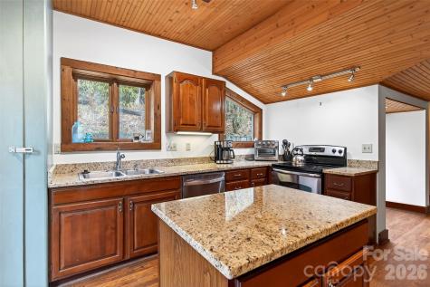 287 North Carolina Terrace Montreat NC 28757