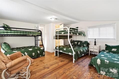 287 North Carolina Terrace Montreat NC 28757