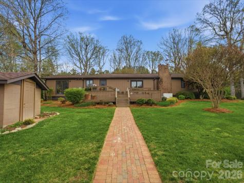 2620 Reeves Island Road Richfield NC 28137