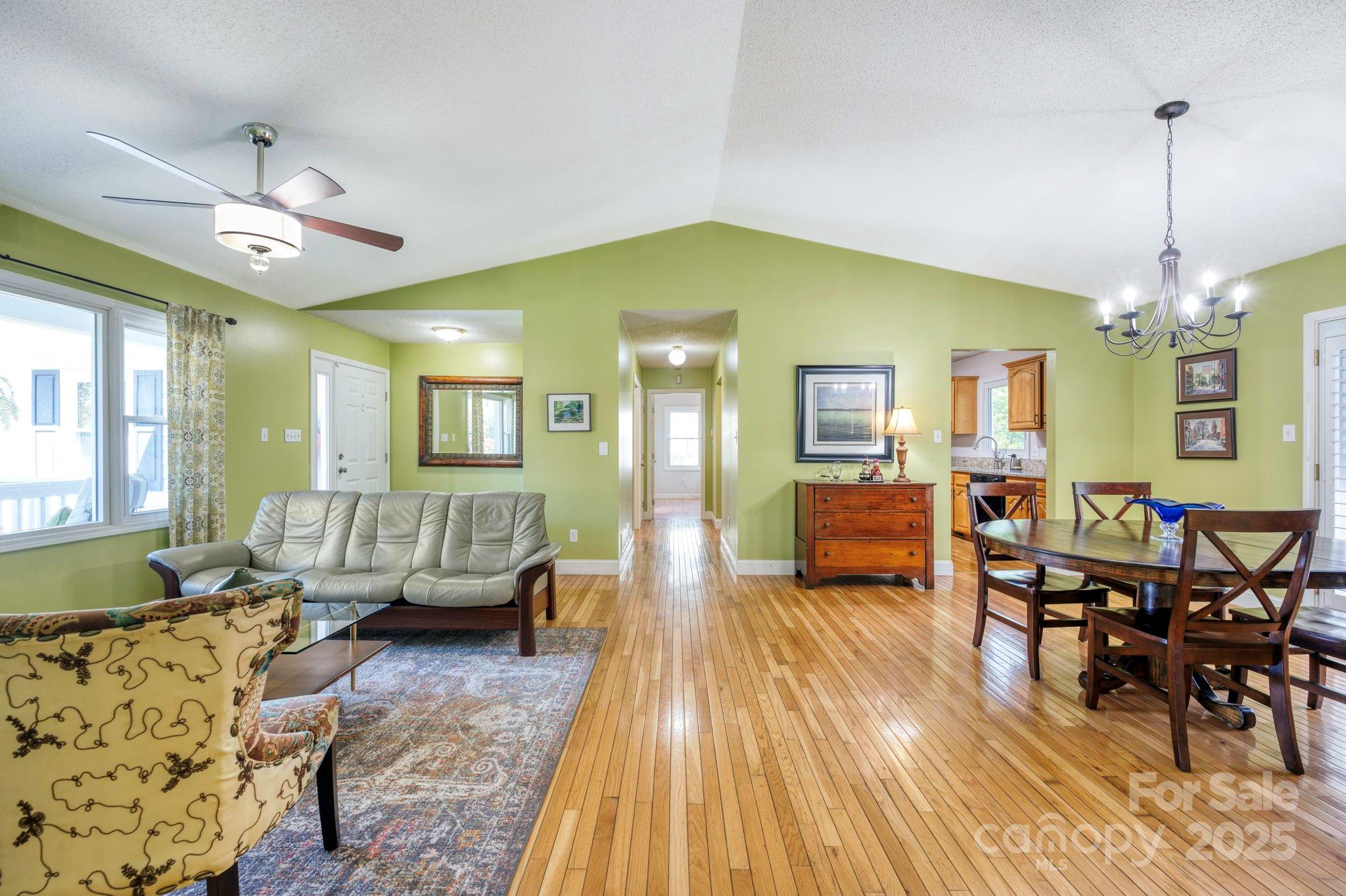 65 Forest Lake Drive Asheville NC 28803