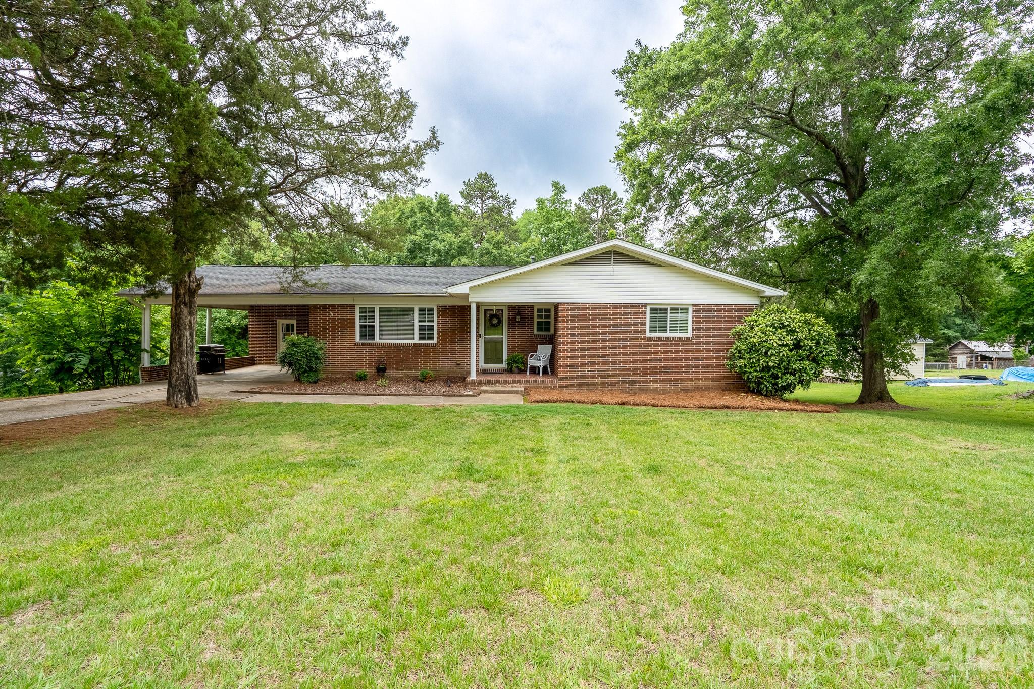1018 Kentucky Street Kannapolis NC 28083
