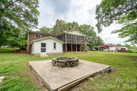 1018 Kentucky Street Kannapolis NC 28083