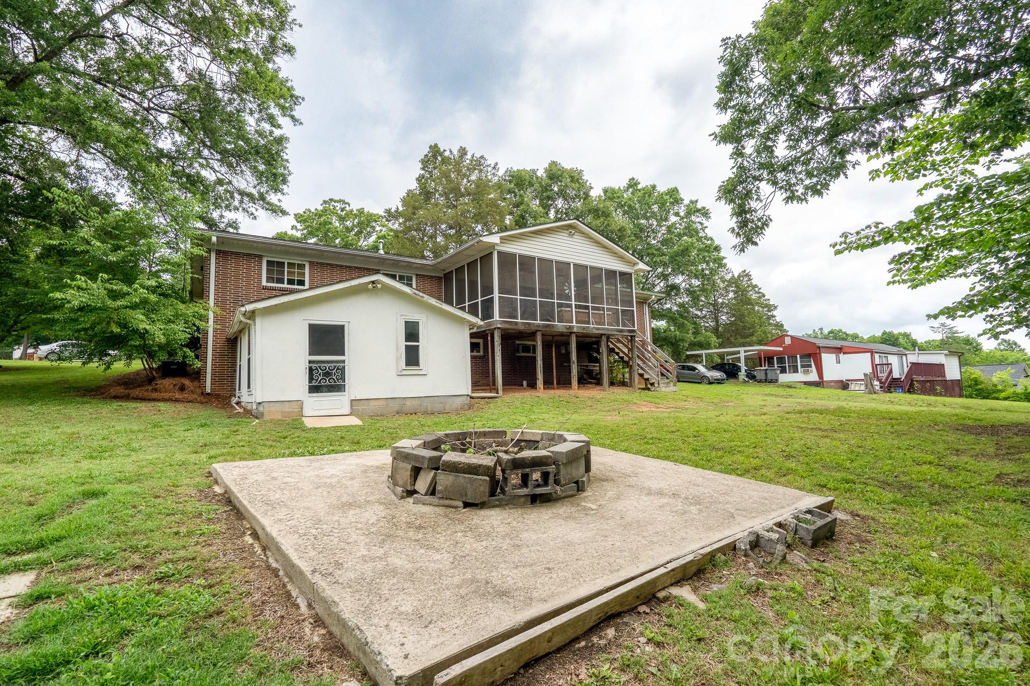 1018 Kentucky Street Kannapolis NC 28083