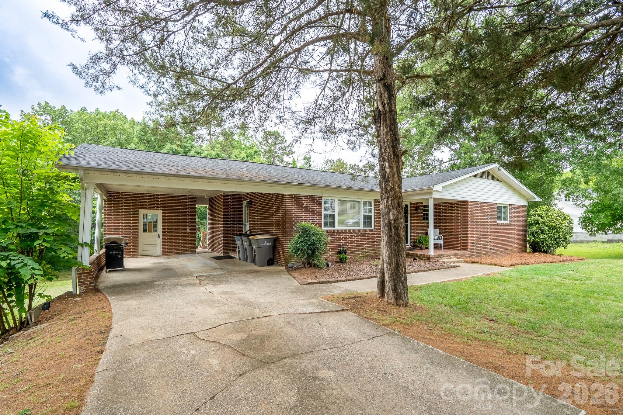 1018 Kentucky Street Kannapolis NC 28083