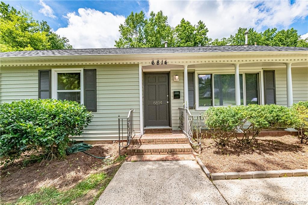 6814 Barrington Drive Charlotte NC 28215
