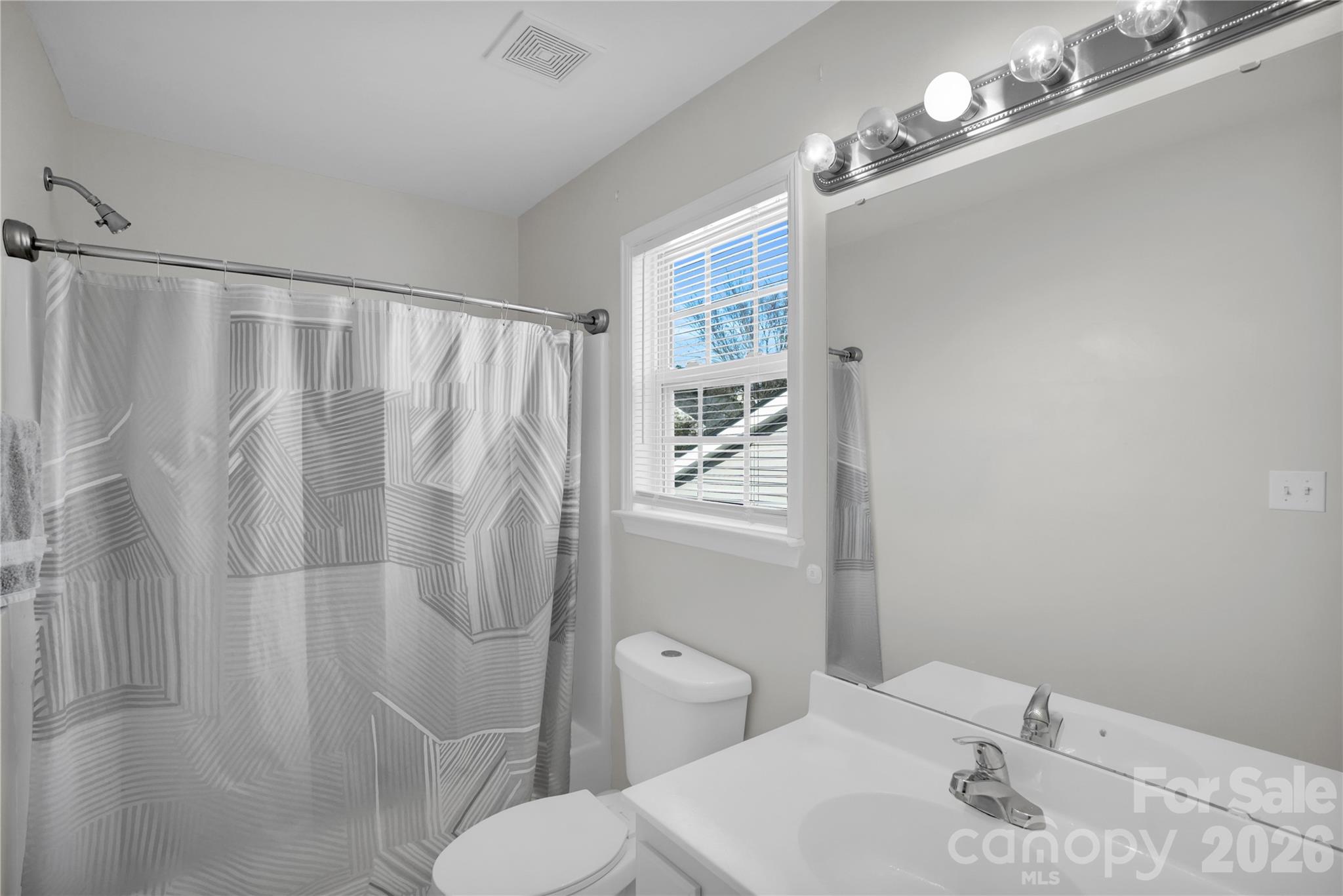 5815 Waverly Lynn Lane Charlotte NC 28269