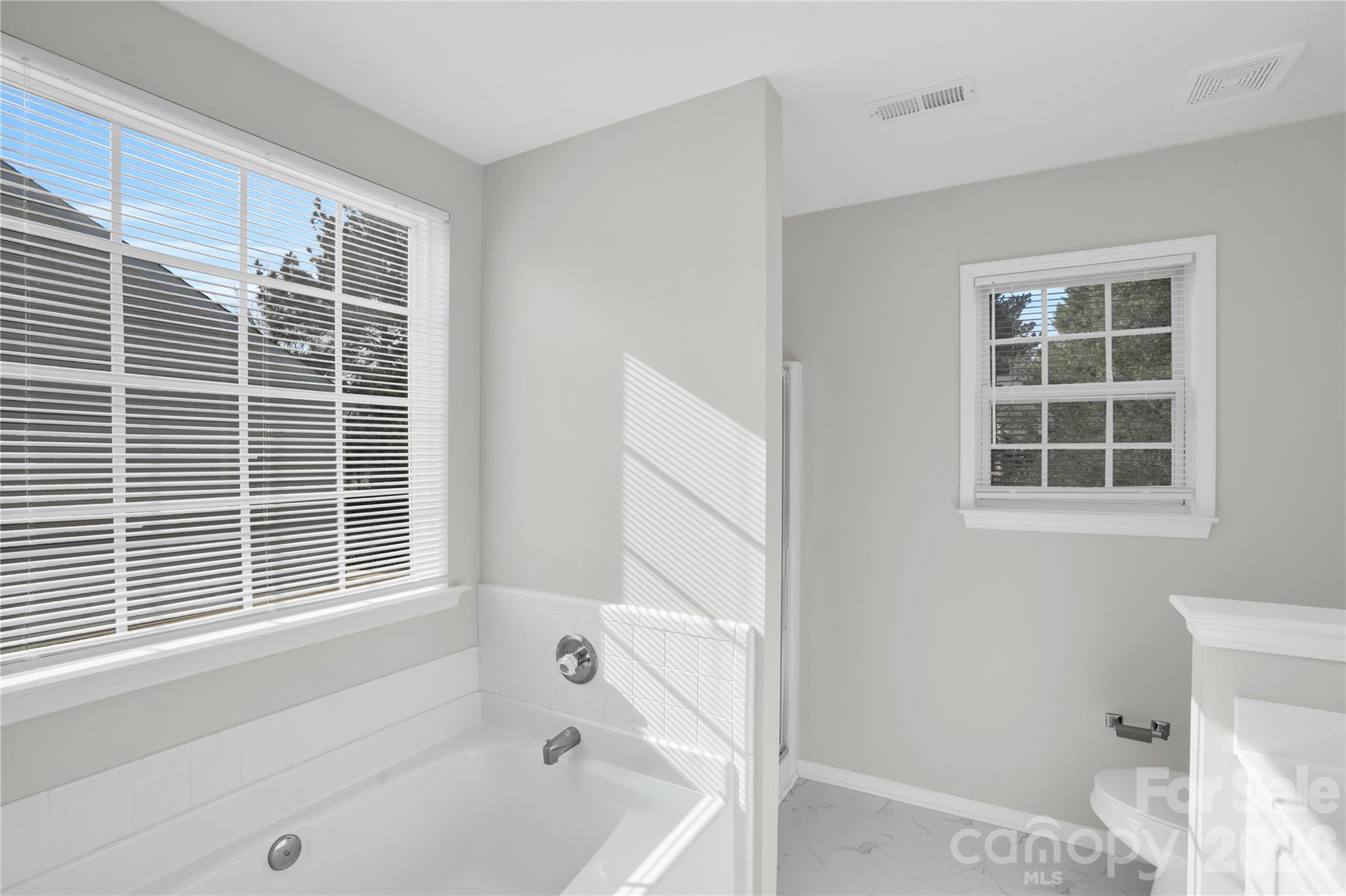 5815 Waverly Lynn Lane Charlotte NC 28269