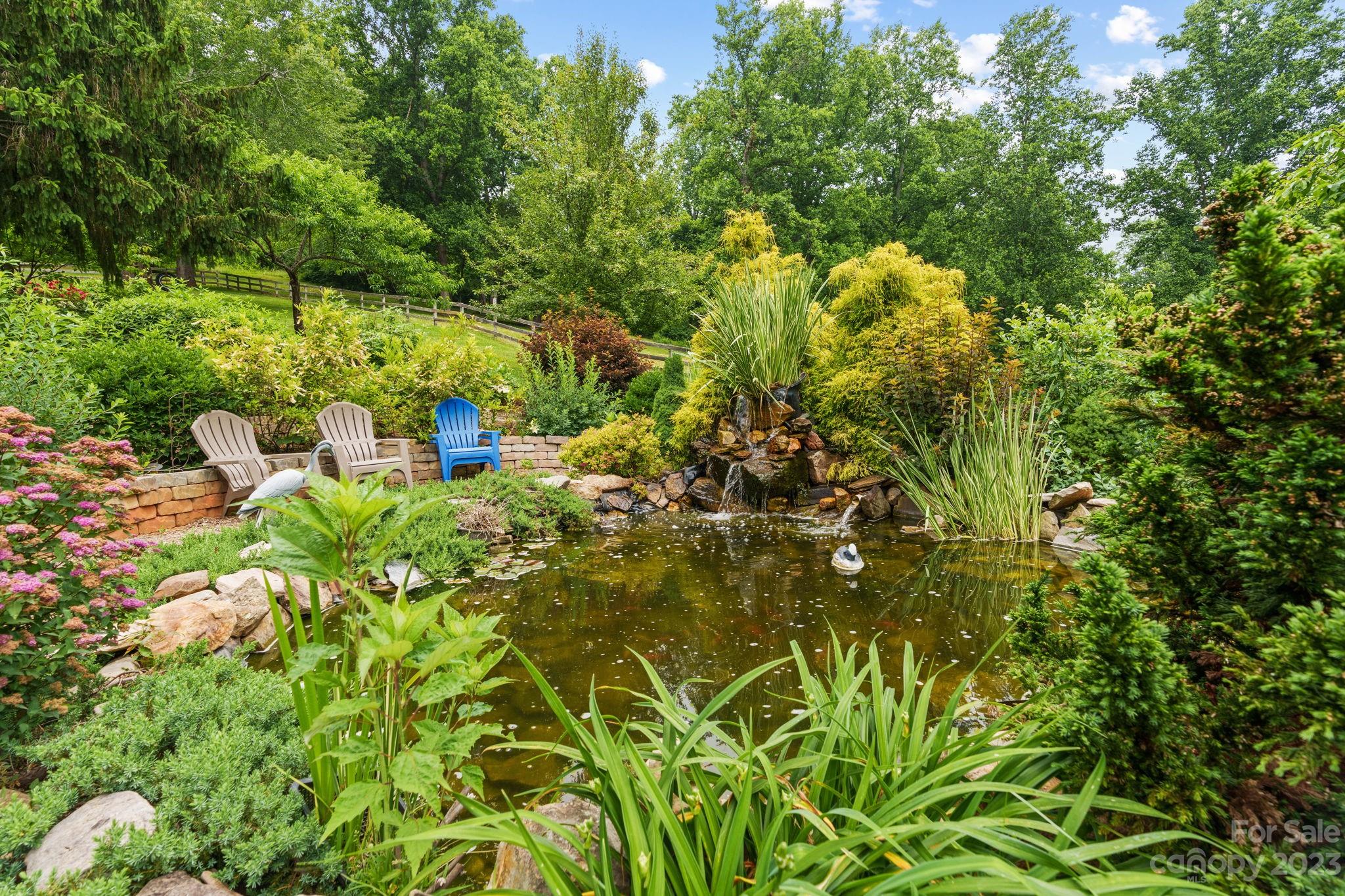 364 Poplar Drive Candler NC 28715