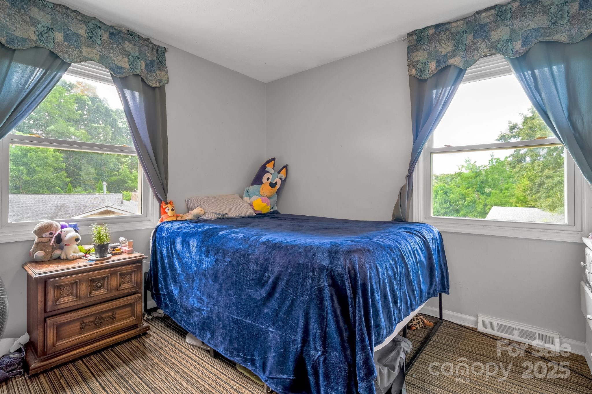 43 Evelake Drive Asheville NC 28806