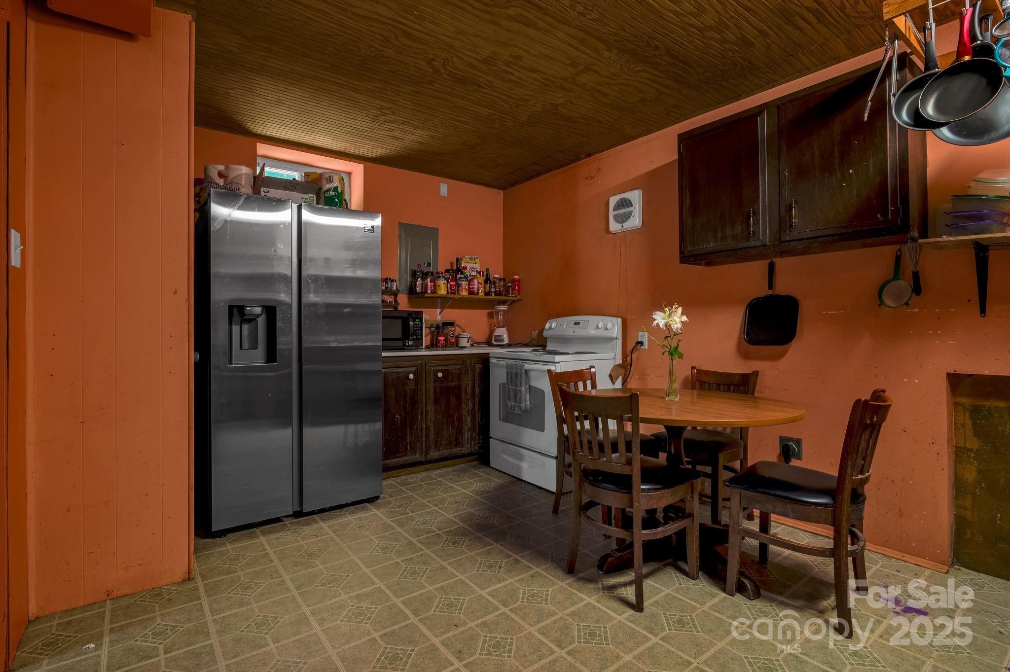 43 Evelake Drive Asheville NC 28806