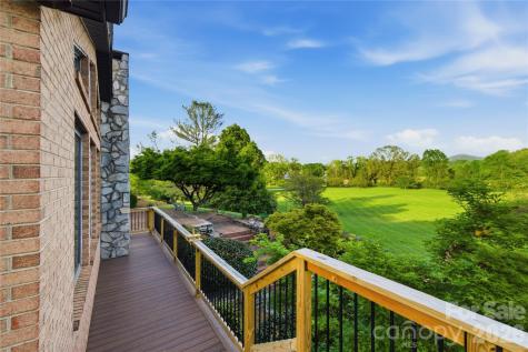 213 Hospital Avenue Lenoir NC 28645