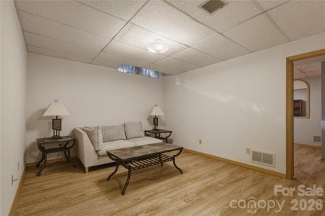 213 Hospital Avenue Lenoir NC 28645