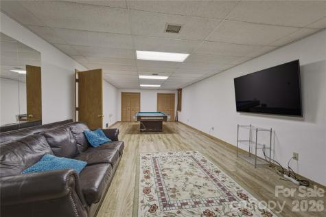 213 Hospital Avenue Lenoir NC 28645