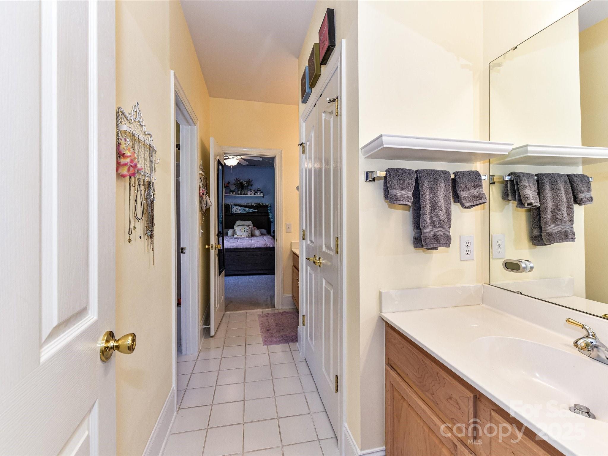 7012 Chadwyck Farms Drive Charlotte NC 28226