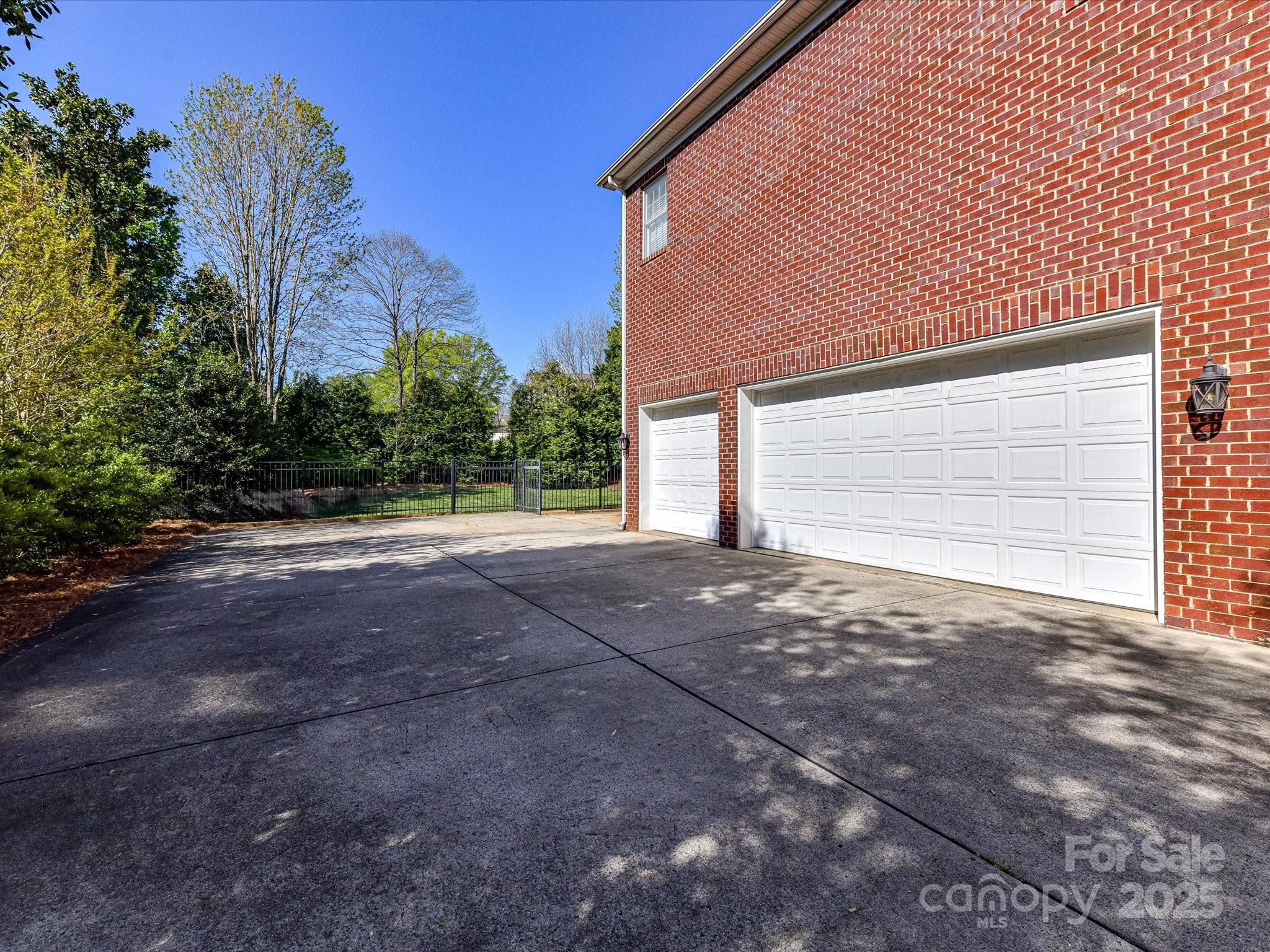 7012 Chadwyck Farms Drive Charlotte NC 28226