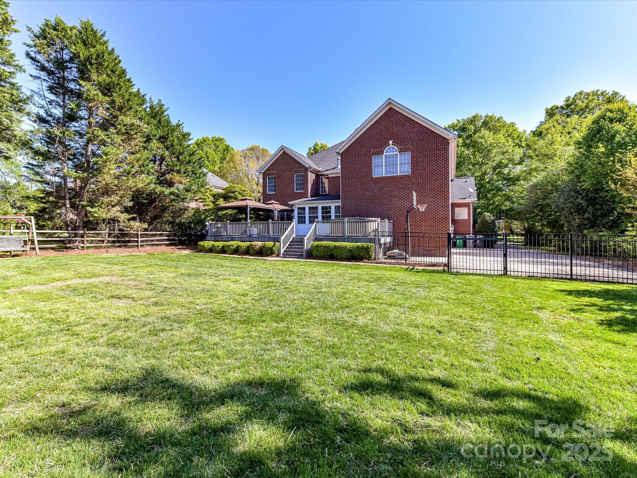 7012 Chadwyck Farms Drive Charlotte NC 28226